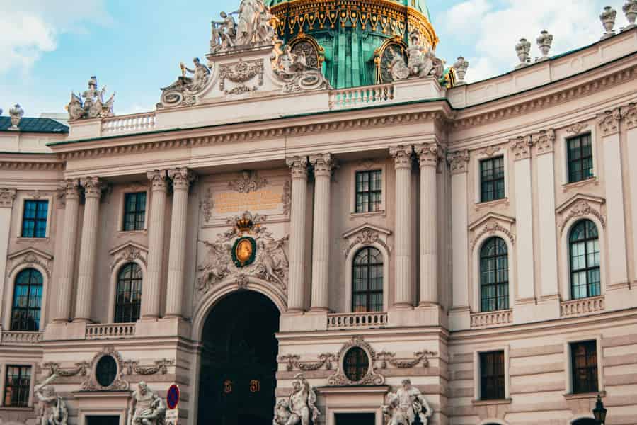 Ab Budapest: Bratislava & Wien – Ganztägige Führung. Foto: GetYourGuide