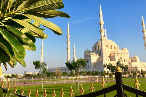 Sharjah: Al Noor Mosque, Al Noor Island & Waterfront Tour