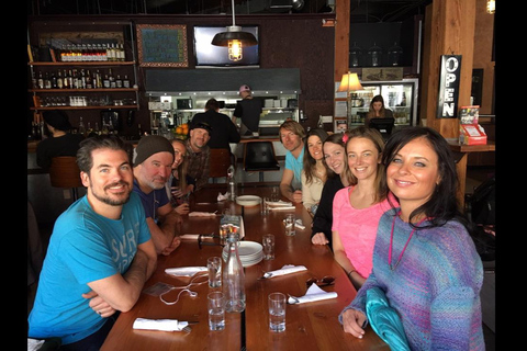 Victoria: 2-Hour Food and History Tour with Tastings