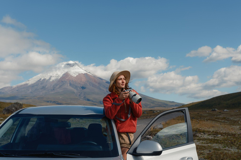 From Quito: Cotopaxi Private Tour with Hiking with Lunch