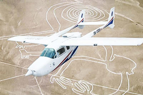 Journée complète Îles Ballestas - survol des lignes Nasca-Nasca