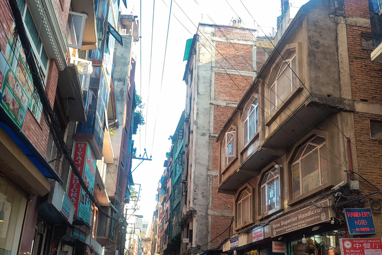 Visite du patrimoine de Katmandou sans espèces avec découverte de la cuisine localeCircuit patrimonial à Katmandou sans espèces avec visite culinaire locale