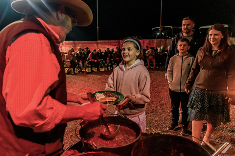 Longreach: Sunset Paddlewheeler Cruise, Show and Dinner