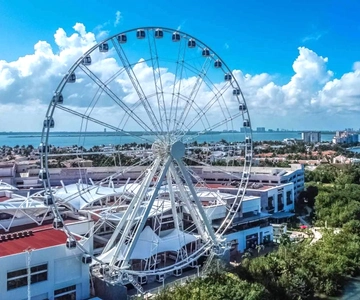 Cancun: Hop-On/Hop-Off-Bustour mit Sightseeing-Bussen und Sehenswürdigkeiten