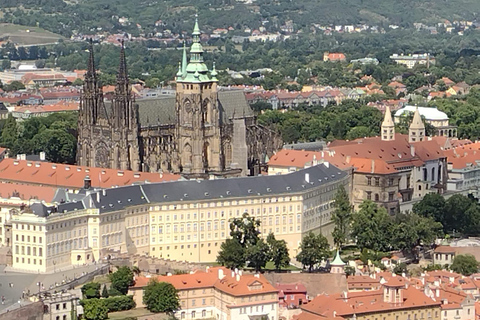 Prague: Old Town and Jewish Quarter Walking Tour