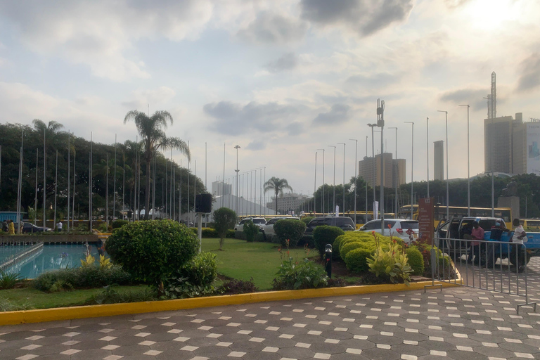 Nairobi: hoogtepunten van de stad, Uhuru Park en KICC-daktour