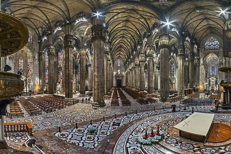 Milan: Guided Duomo Guided Tour and Rooftop Access Milan: Guided Duomo Tour WITHOUT Rooftop Access