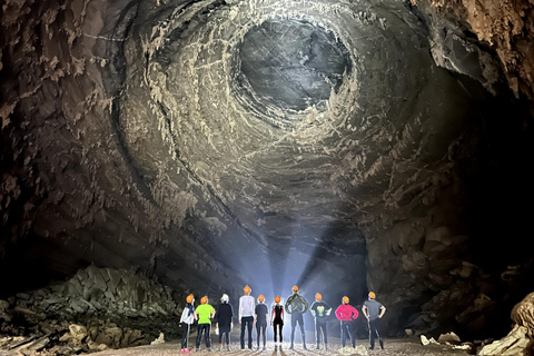 VISITE À LA GROTTE DE PHONG NHA 1 JOURNÉE EN GROUPE AU DÉPART DE HUE