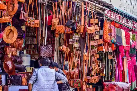 Tour privato di shopping di mezza giornata a Jaipur con ritiro