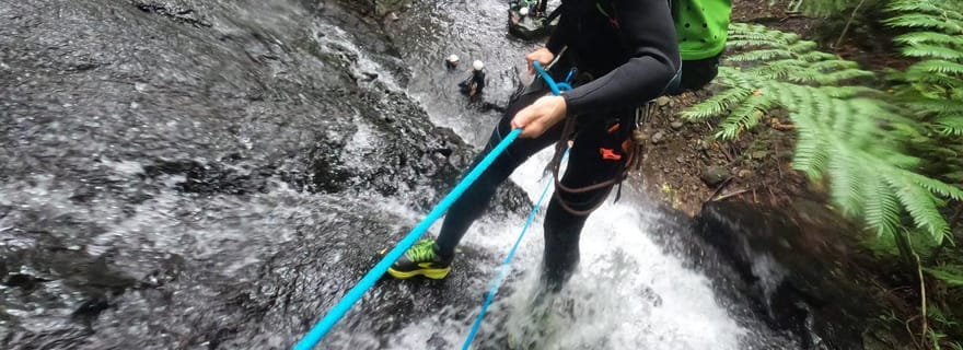 Cascades de Yahoué (Niveau débutant) ½ Journée