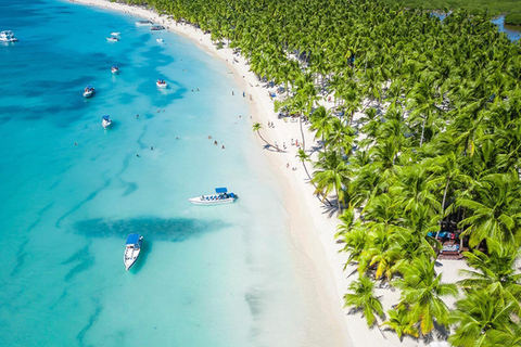 De La Romana: Viagem de 1 dia à Ilha Saona com tudo incluído