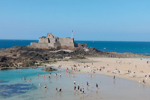 Saint-Malo: Private Guided Tour of the Historic Walled City Saint-Malo: 2-Hour Private Walking Tour & Commentary