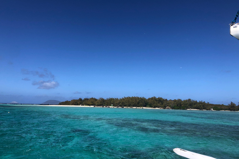 Grand Baie: Northern Isles Catamaran & Tropical BBQ