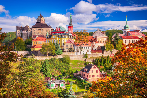 From Prague: Karlovy Vary and Loket Excursion (Optional Castle) Sightseeing tour in Spanish - WITHOUT ADMISSION