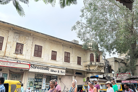 Udaipur: Old City Walking &amp; Foodtour mit einem Einheimischen