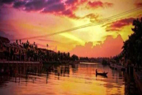 Hoi An: Pescaria com churrasco ao pôr do sol em um passeio de barco com moradores locais