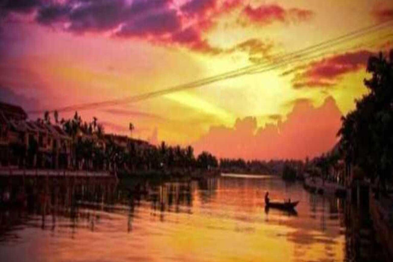 Hoi An: Pescaria com churrasco ao pôr do sol em um passeio de barco com moradores locais