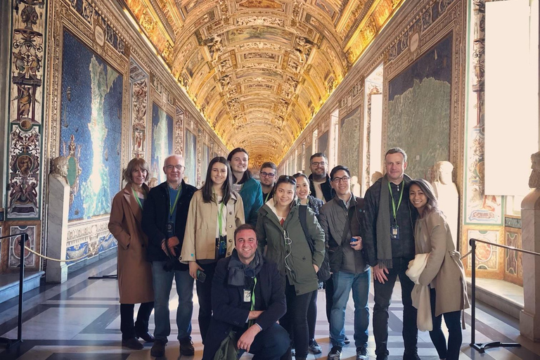 Roma: Tour con salto in linea del Vaticano, della Cappella Sistina e di San Pietro