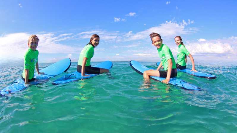 Byron Bay: Kids Group Surfing Lesson