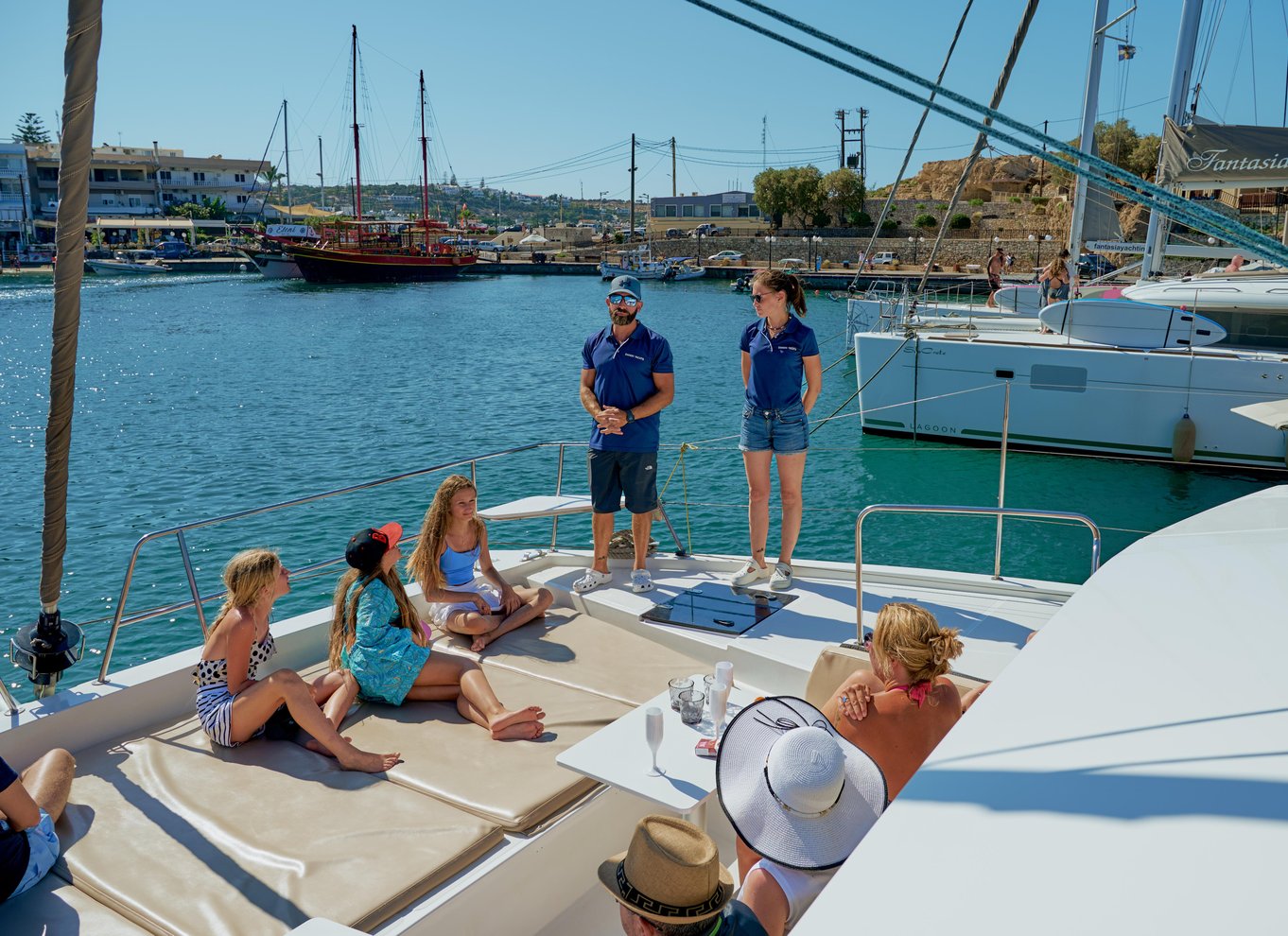 Hersonissos: Luksus katamarantur ved solnedgang med sushi og fri bar