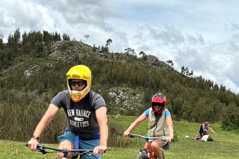 4 Ruins City Bike Tour in Cusco & Yunkaypata Valley