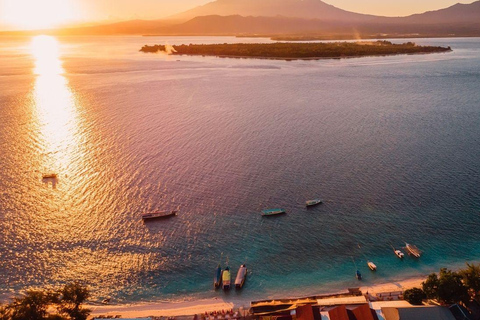 Da Lombok: snorkeling alle 3 Gilis e moto d'acqua a SenggigiDa Lombok: snorkeling e moto d'acqua a Senggigi