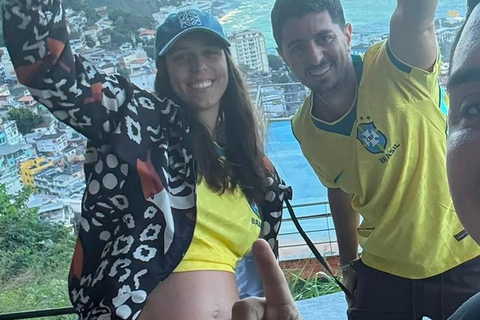 Rio de Janeiro: Vidigal Guided Tour with Drone Video