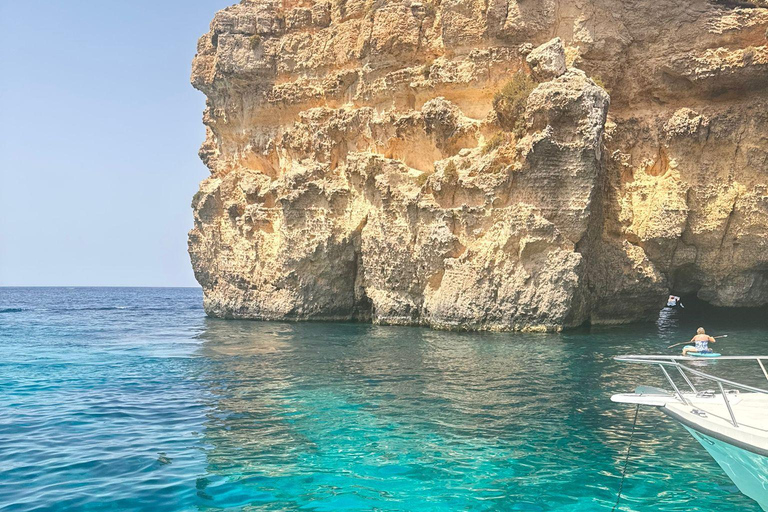 Malta: Comino, Blue lagoon, Crystal Lagoon Private Boat Tour