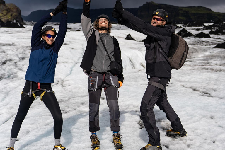 Sólheimajökull: Midnight Sun Glacier Walk with Guide