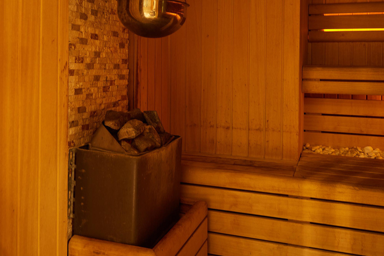 Istanbul: Luxury Turkish Hammam, Massage & Sauna Experience
