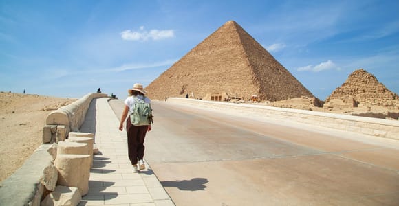 Giza Pyramids Walking Tour: Skip-the-Line, Sphinx & Views
