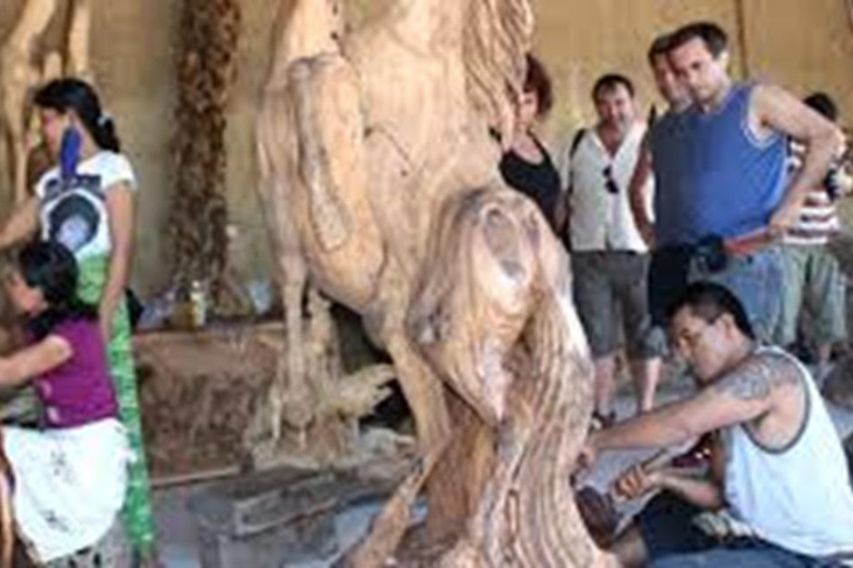 Bali: Visita guiada al Centro de Tallado en Madera de la Aldea de Mas