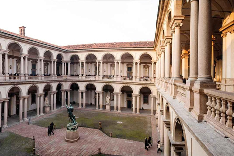 Audioguided Visit of the city of Milan and Brera entrance