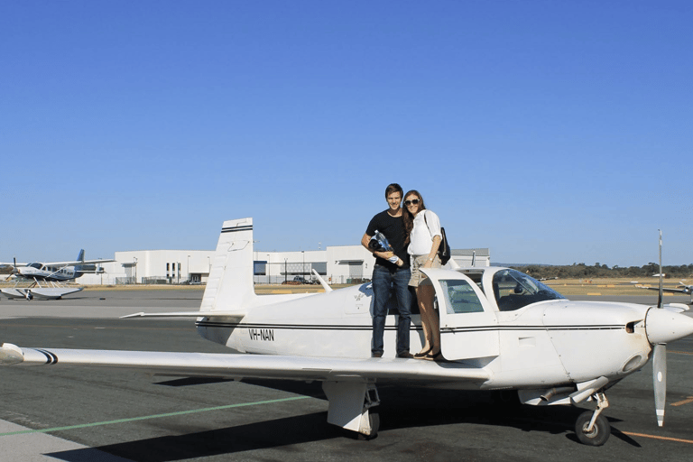 Perth: Wave Rock Scenic Flight and Half-Day Ground Tour
