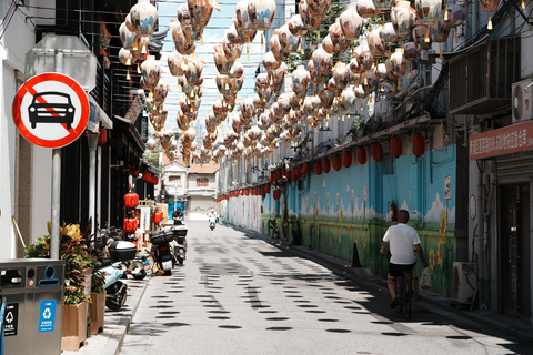 Old Shanghai: Yu Garden, Mosque and City Wall Walking Tour