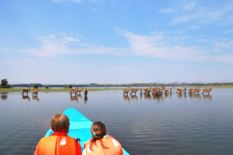 Excursión guiada de un día a la Puerta del Infierno y el Lago Naivasha