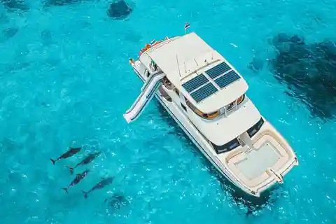 Phuket: Maya, Phi Phi, and Maiton Island by Luxury Yacht