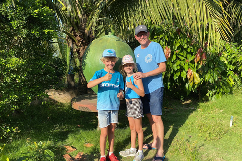 From HCM: Cu Chi Tunnels& Mekong Delta Tour|VIP Limousine Small Group tour