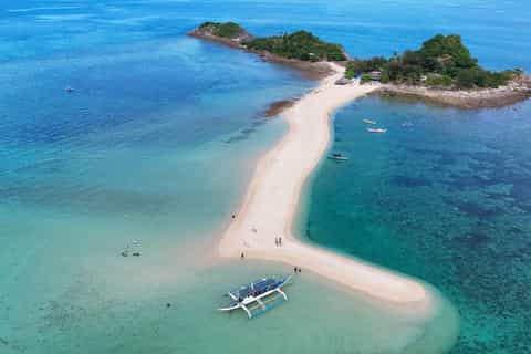 Iloilo City: Gigantes Islands Tour with Lunch & Transfer - Image 3