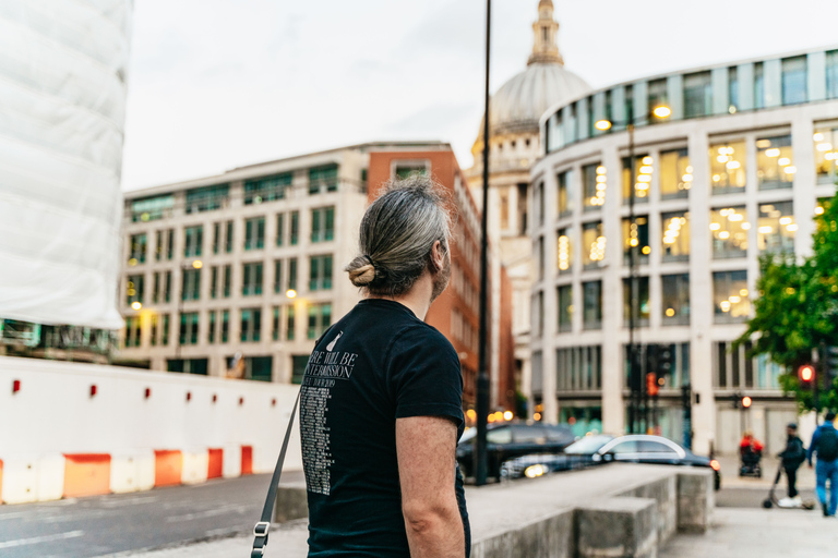 London: Ghastly Ghosts 2-Hour Walking Tour