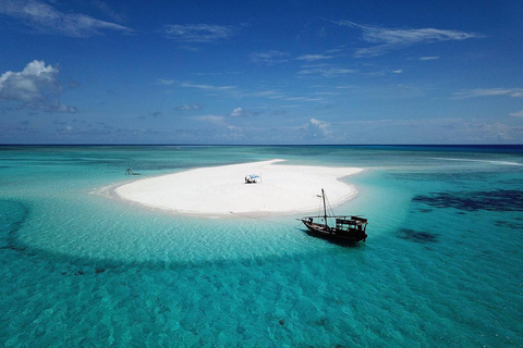 Mafia Island: Mange Sandbank Snorkeling Trip with BBQ
