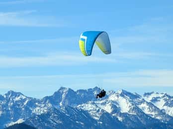 Lenggries: Tandem Paragliding Flight