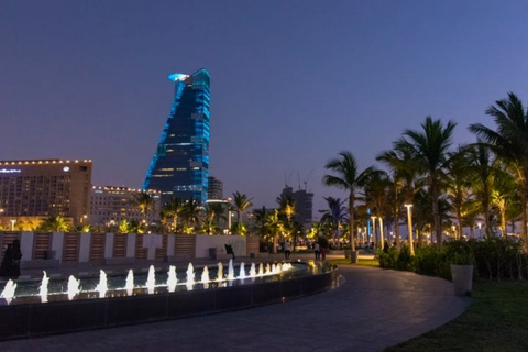 Jeddah: Private Half-Day Sightseeing Tour with 5-Star Lunch