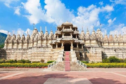 Kumbhalgarh Fort & Jain Temple Tour von Jodhpur nach Udaipur