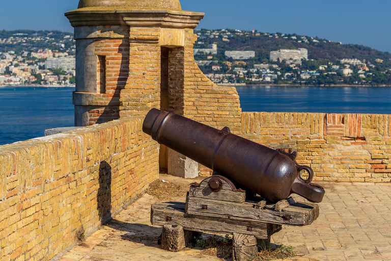 Fährentransfer zur Insel Sainte-Marguerite ab NizzaFährüberfahrt zur Insel Sainte Marguerite von Nizza