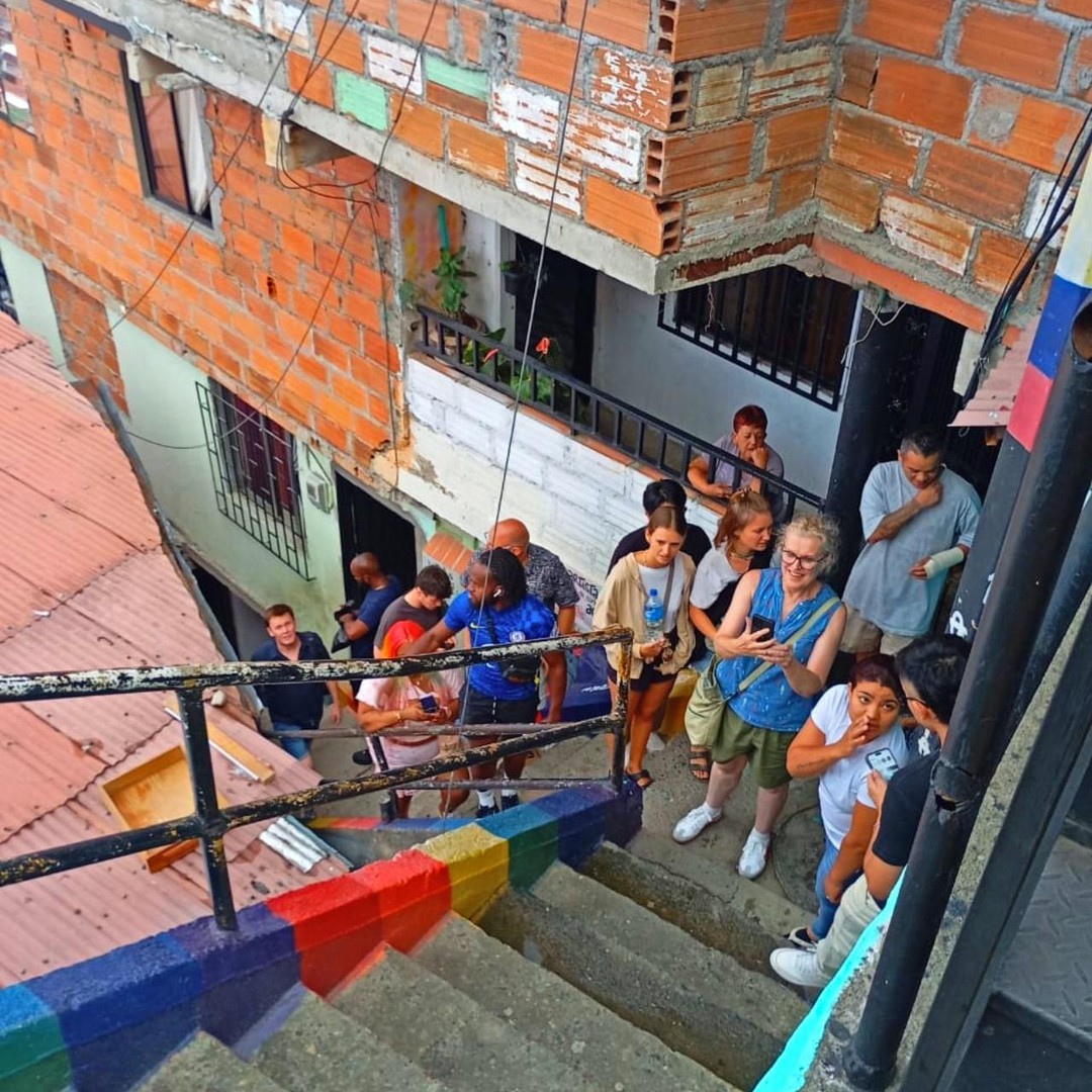 Colagem de mídia