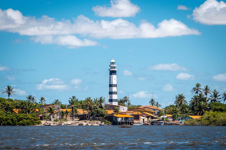Rio Preguiças: Monkeys, Lighthouse & Caburé Beach