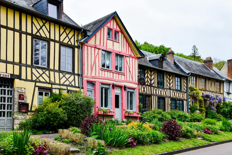From Paris: Étretat Cliffs & Honfleur Port Full-Day Trip