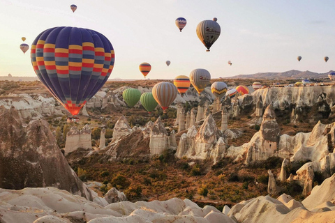 Cappadocia: Goreme Hot Air Balloon Flight at Sunrise