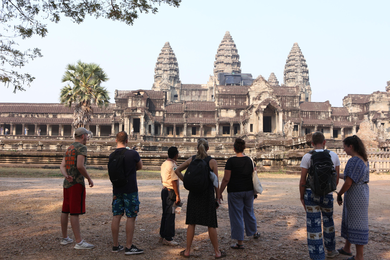 Utforska Angkor Wat Angkor Thom Bayon och Ta Prohm